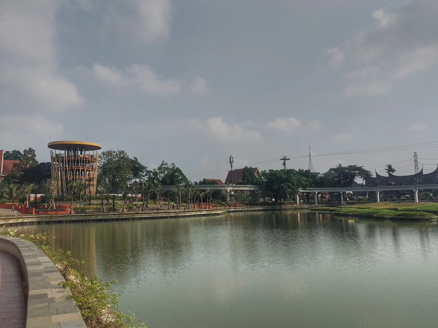 Kawasan Danau Archipelago TMII